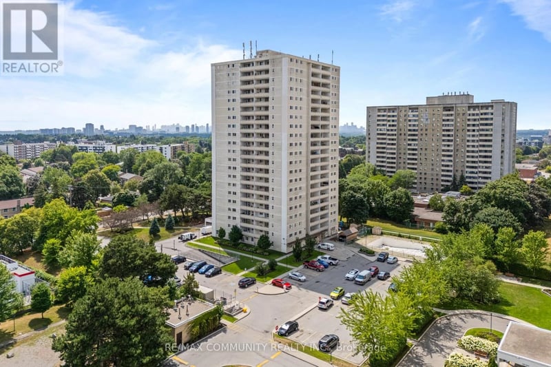 #2205 1350 York Mills Road, Toronto (Parkwoods-Donalda), Ontario, M3A2A1, Toronto (Parkwoods-Donalda), Ontario — photo 1 of 5