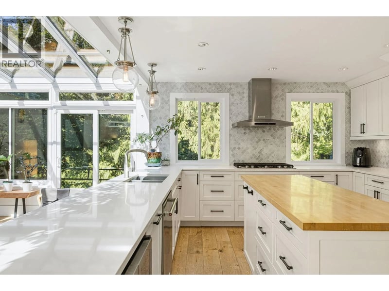 #29 3295 SUNNYSIDE Road, Anmore, British Columbia, V3H4Z4, Anmore, British Columbia — photo 1 of 5