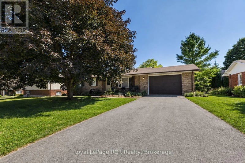 96 James Street, North Huron (Wingham), Ontario, N0G2W0, North Huron (Wingham), Ontario — photo 1 of 5