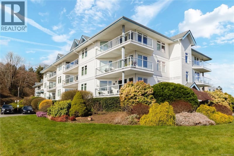 #224 390 Island Highway South, Campbell River, British Columbia, V9W1A5, Campbell River, British Columbia — photo 1 of 5
