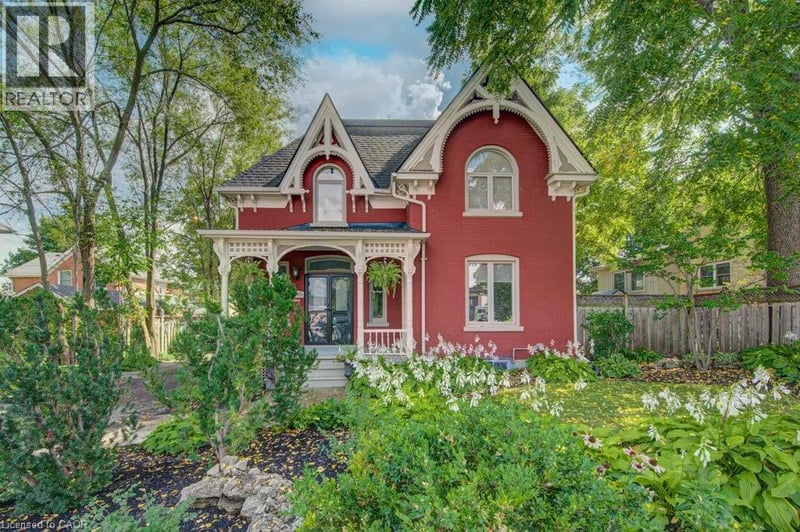 15 GILHOLM Avenue, Cambridge, Ontario, N1S1T3, Cambridge, Ontario — photo 1 of 5