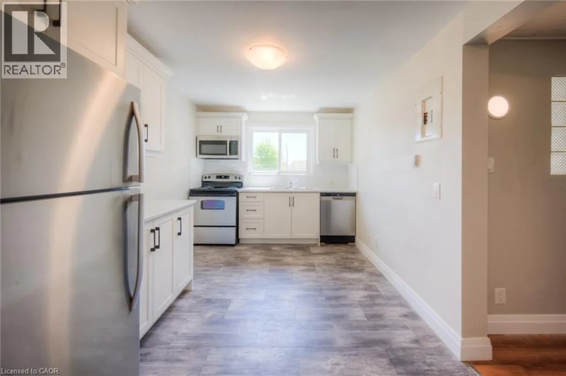 #32 158 ERB Street East, Waterloo, Ontario, N2J1M4, Waterloo, Ontario — photo 1 of 5