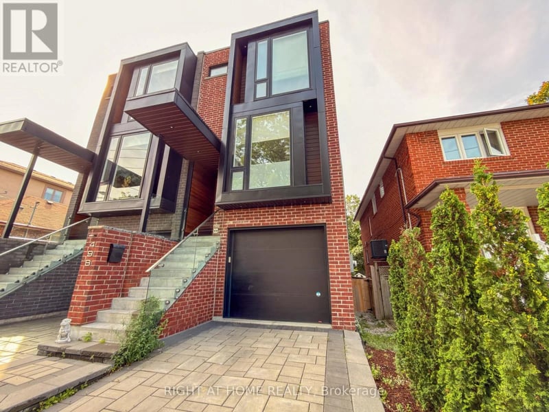 #Basement 49B East Drive, Toronto (Rockcliffe-Smythe), Ontario, M6N2N8, Toronto (Rockcliffe-Smythe), Ontario — photo 1 of 5