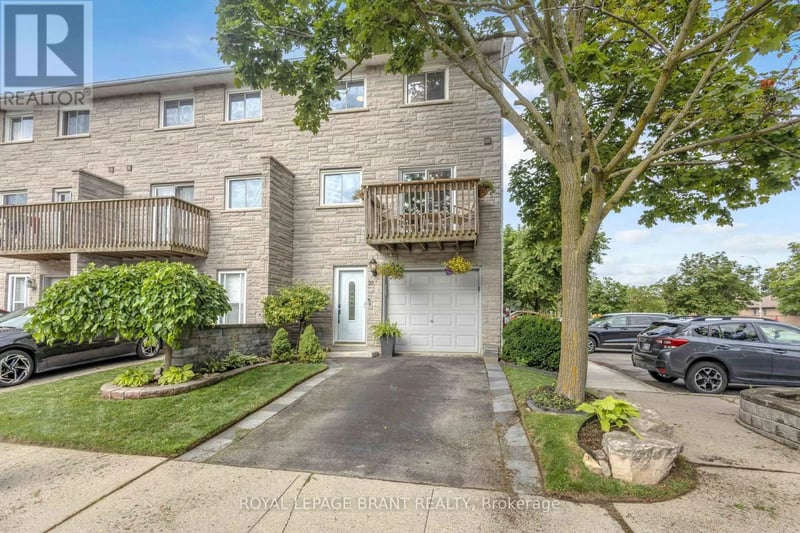 #22 1155 Paramount Drive, Hamilton (Stoney Creek Mountain), Ontario, L8J2N4, Hamilton (Stoney Creek Mountain), Ontario — photo 1 of 5