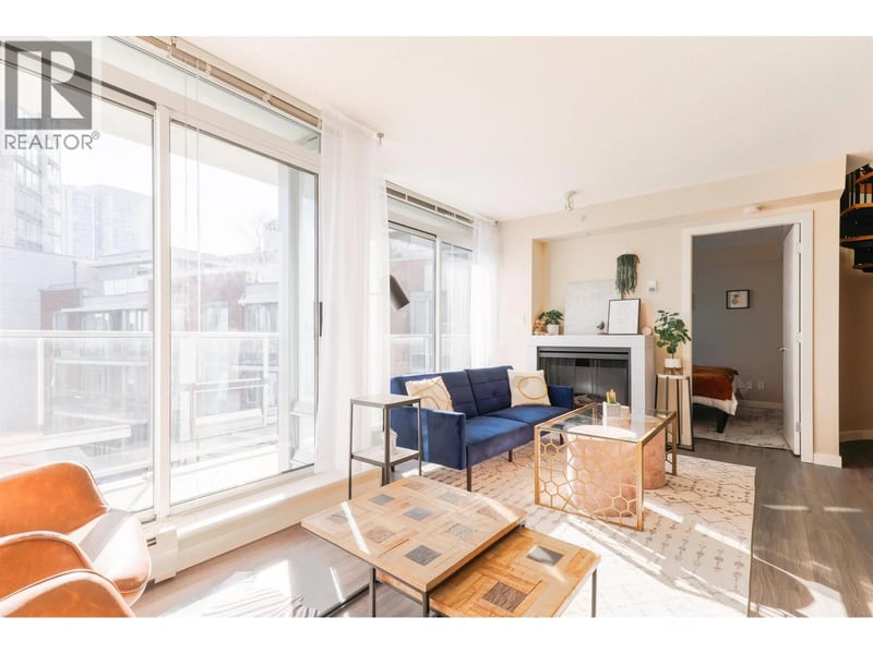 #711 618 ABBOTT Street, Vancouver, British Columbia, V6B0B9, Vancouver, British Columbia — photo 1 of 5