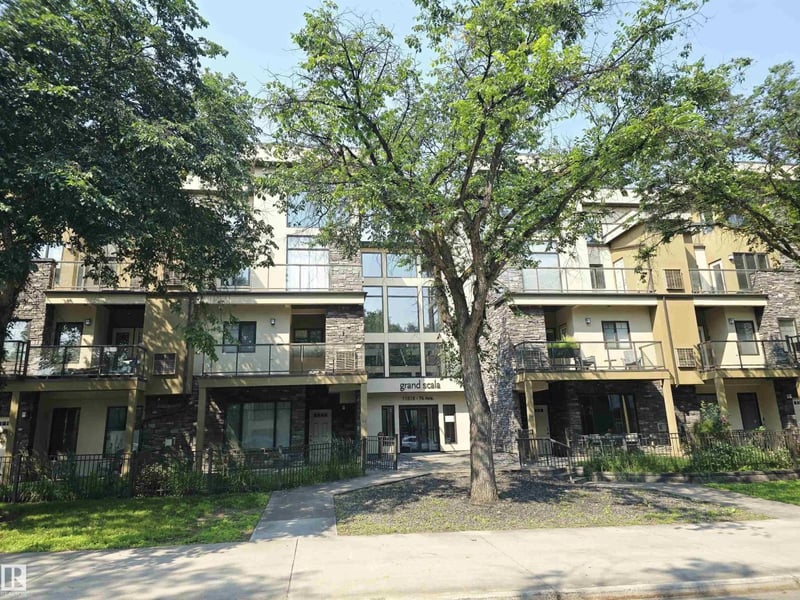 #21 11518 76 AV NW, Edmonton, Alberta, T6G0K7, Edmonton, Alberta — photo 1 of 5