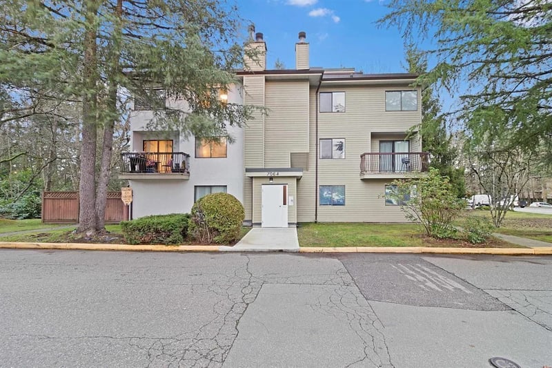 #202 7064 133B Street, Surrey, British Columbia, V3W7Z2, Surrey, British Columbia — photo 1 of 5