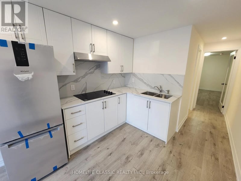 8, 5 Main Street South, Uxbridge, Ontario, L9P1P2, Uxbridge, Ontario — photo 1 of 5