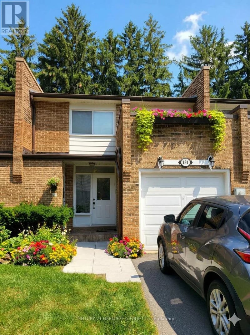 131 Black Hawk Way, Toronto (Westminster-Branson), Ontario, M2R3L7, Toronto (Westminster-Branson), Ontario — photo 1 of 5