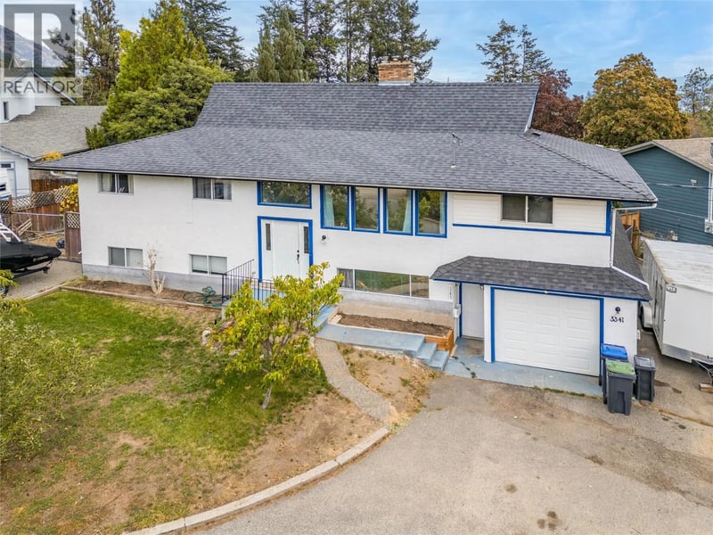 3341 Webber Road, West Kelowna, British Columbia, V4T1G6, West Kelowna, British Columbia — photo 1 of 5