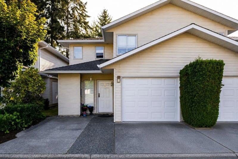 #49 16016 82 Avenue, Surrey, British Columbia, V4N0N7, Surrey, British Columbia — photo 1 of 3