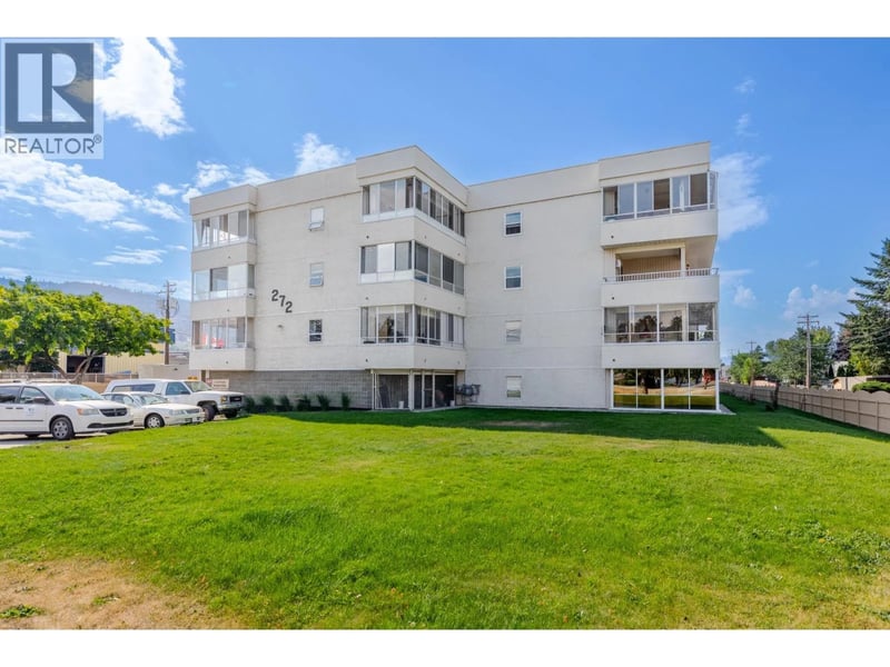 #210 272 GREEN Avenue West, Penticton, British Columbia, V2A3T2, Penticton, British Columbia — photo 1 of 5