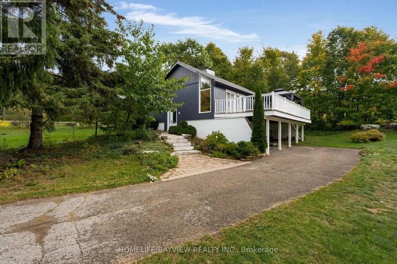15 Birch Grove Drive, Oro-Medonte (Horseshoe Valley), Ontario, L4M4Y8, Oro-Medonte (Horseshoe Valley), Ontario — photo 1 of 5