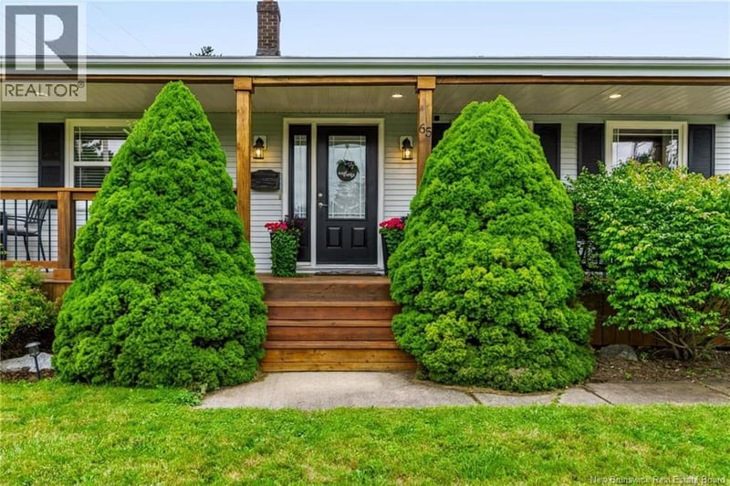 65 Meadow Avenue, Hampton, New Brunswick, E5N5E3, Hampton, New Brunswick — photo 1 of 5