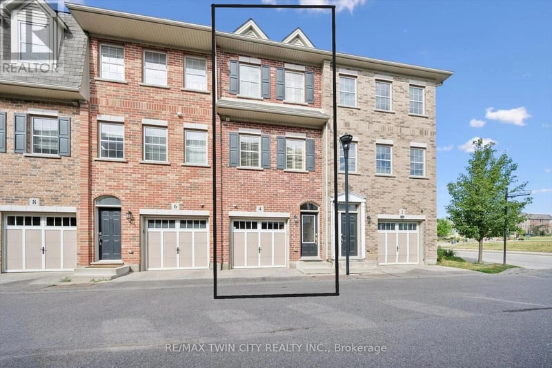 4 Cheltenham Mews, Kitchener, Ontario, N2H0B2, Kitchener, Ontario — photo 1 of 5