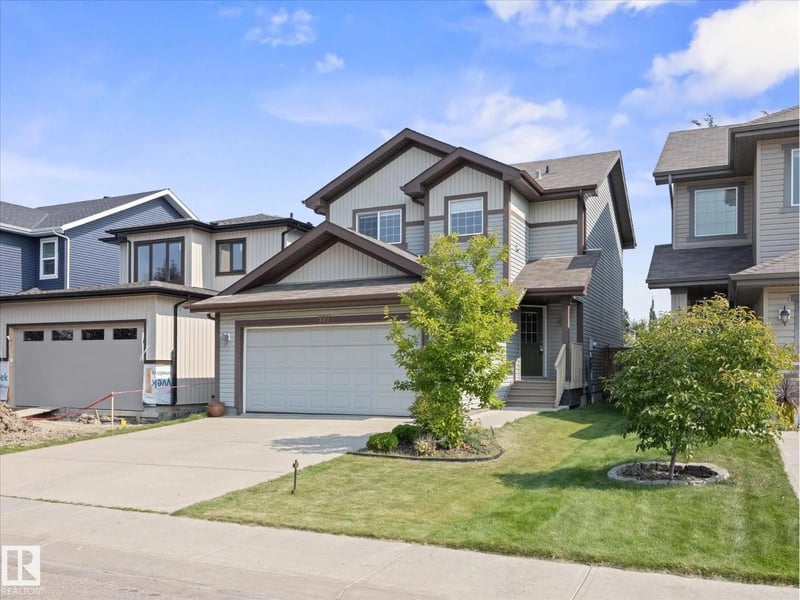 527 171 ST SW, Edmonton, Alberta, T6W2A4, Edmonton, Alberta — photo 1 of 5