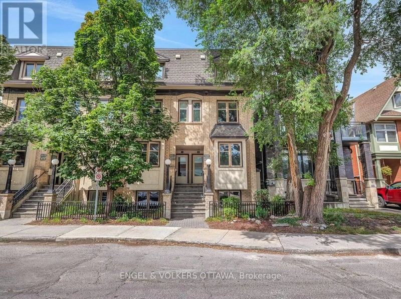 #A 103 Third Avenue, Ottawa, Ontario, K1S2J7, Ottawa, Ontario — photo 1 of 5