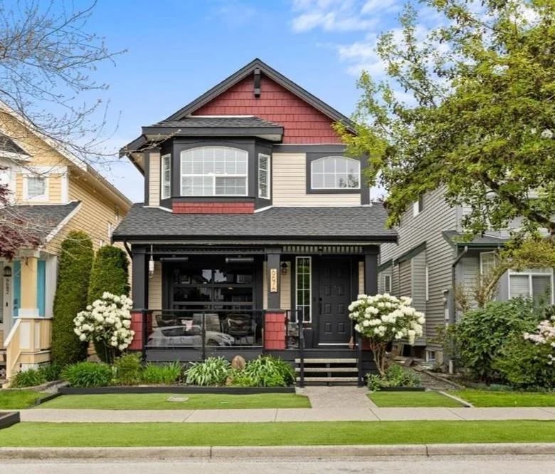 6676 185 Street, Surrey, British Columbia, V3S9B1, Surrey, British Columbia — photo 1 of 5