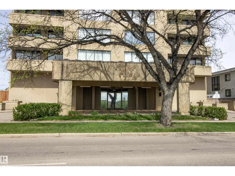 #202 8340 JASPER AV NW, Edmonton, Alberta, T5H4C6, Edmonton, Alberta — photo 1 of 5