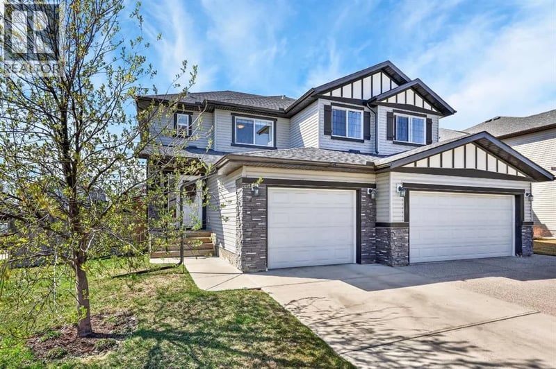 1901 Baywater Alley Southwest, Airdrie, Alberta, T4B0T4, Airdrie, Alberta — photo 1 of 5