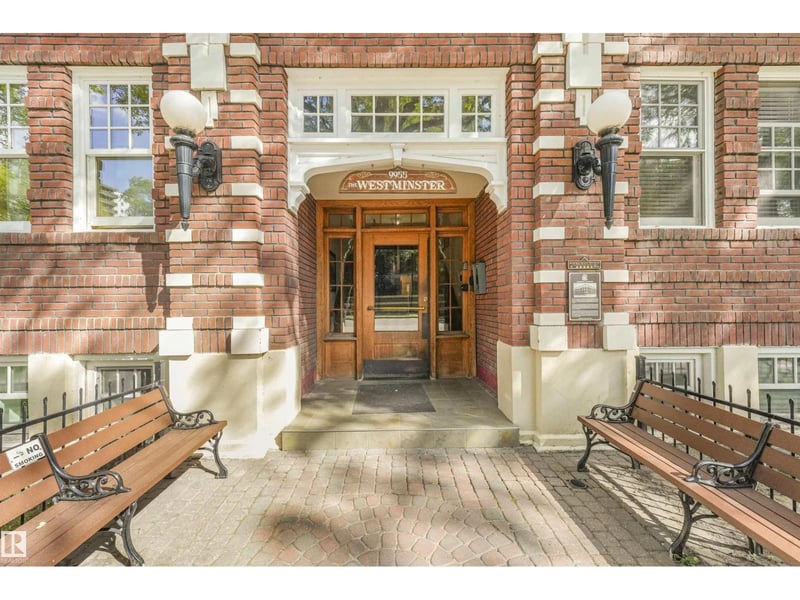#307 9955 114 ST NW, Edmonton, Alberta, T5K1P7, Edmonton, Alberta — photo 1 of 5