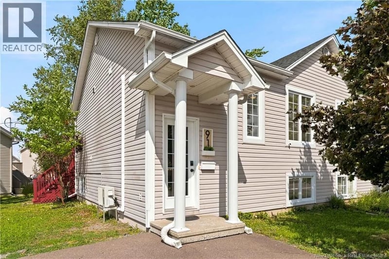 91 Mount Pleasant Road, Moncton, New Brunswick, E1G5J3, Moncton, New Brunswick — photo 1 of 5