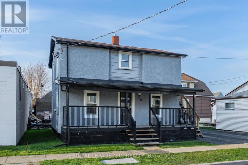 56 Decew Street, Port Colborne (East Village), Ontario, L3K1C1, Port Colborne (East Village), Ontario — photo 1 of 5
