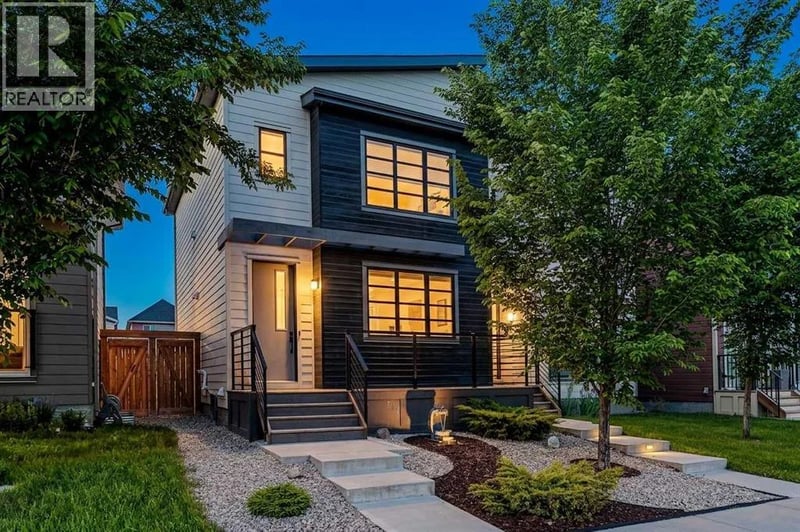 851 Walgrove Boulevard Southeast, Calgary, Alberta, T2X4G1, Calgary, Alberta — photo 1 of 5