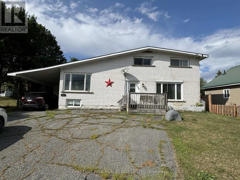 629 HWY 64 Highway, French River, Ontario, P0M1A0, French River, Ontario — photo 1 of 5