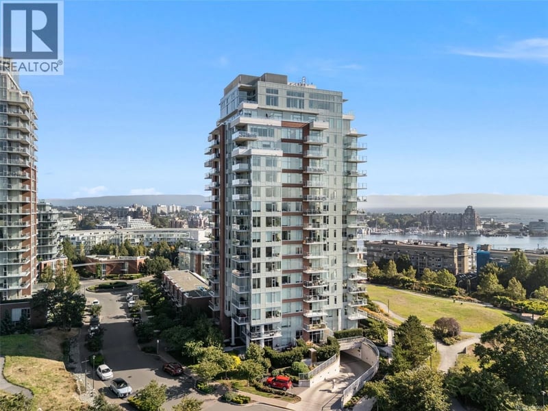 #605 60 Saghalie Road, Victoria, British Columbia, V9A0B8, Victoria, British Columbia — photo 1 of 5