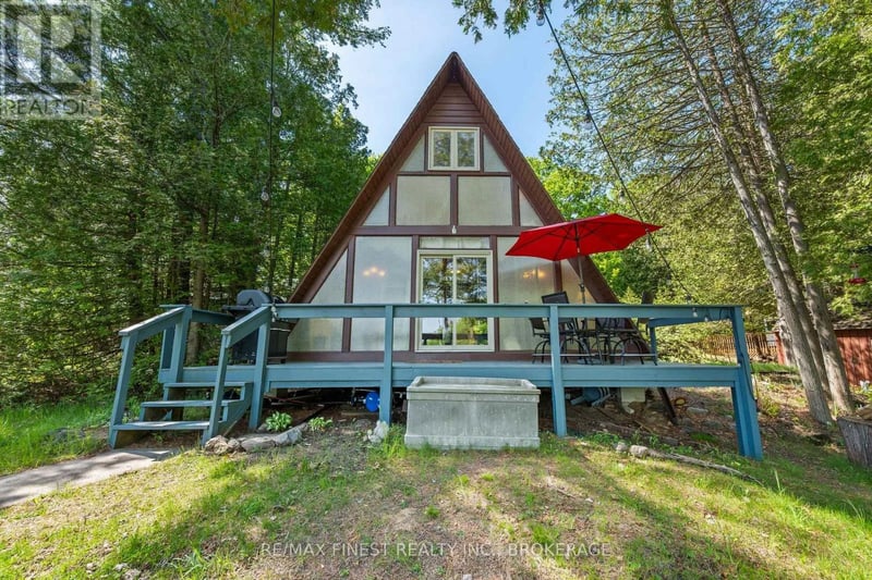 53 Hillside Lane, Frontenac (Frontenac South), Ontario, K0H2W0, Frontenac (Frontenac South), Ontario — photo 1 of 5