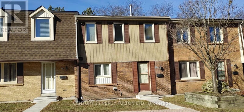 #132 270 Timberbank Boulevard, Toronto (L'Amoreaux), Ontario, M1W2M1, Toronto (L'Amoreaux), Ontario — photo 1 of 5