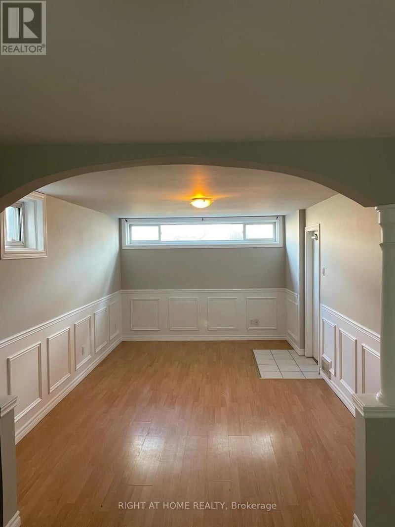 630 Cartier Avenue, Oshawa (Vanier), Ontario, L1J2E2, Oshawa (Vanier), Ontario — photo 1 of 5
