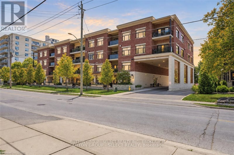 #102 89 Ridout Street, London South (South F), Ontario, N6C3X2, London South (South F), Ontario — photo 1 of 5