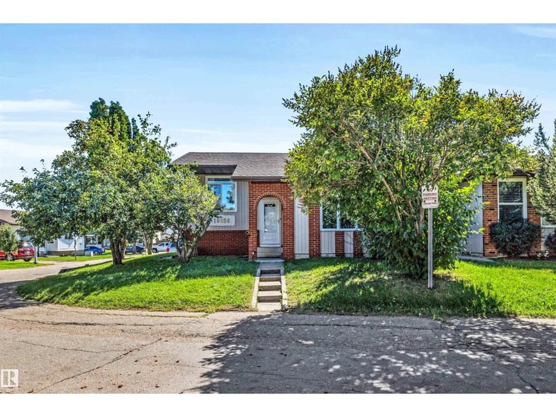 10856 173 AV NW, Edmonton, Alberta, T5X3Z4, Edmonton, Alberta — photo 1 of 5