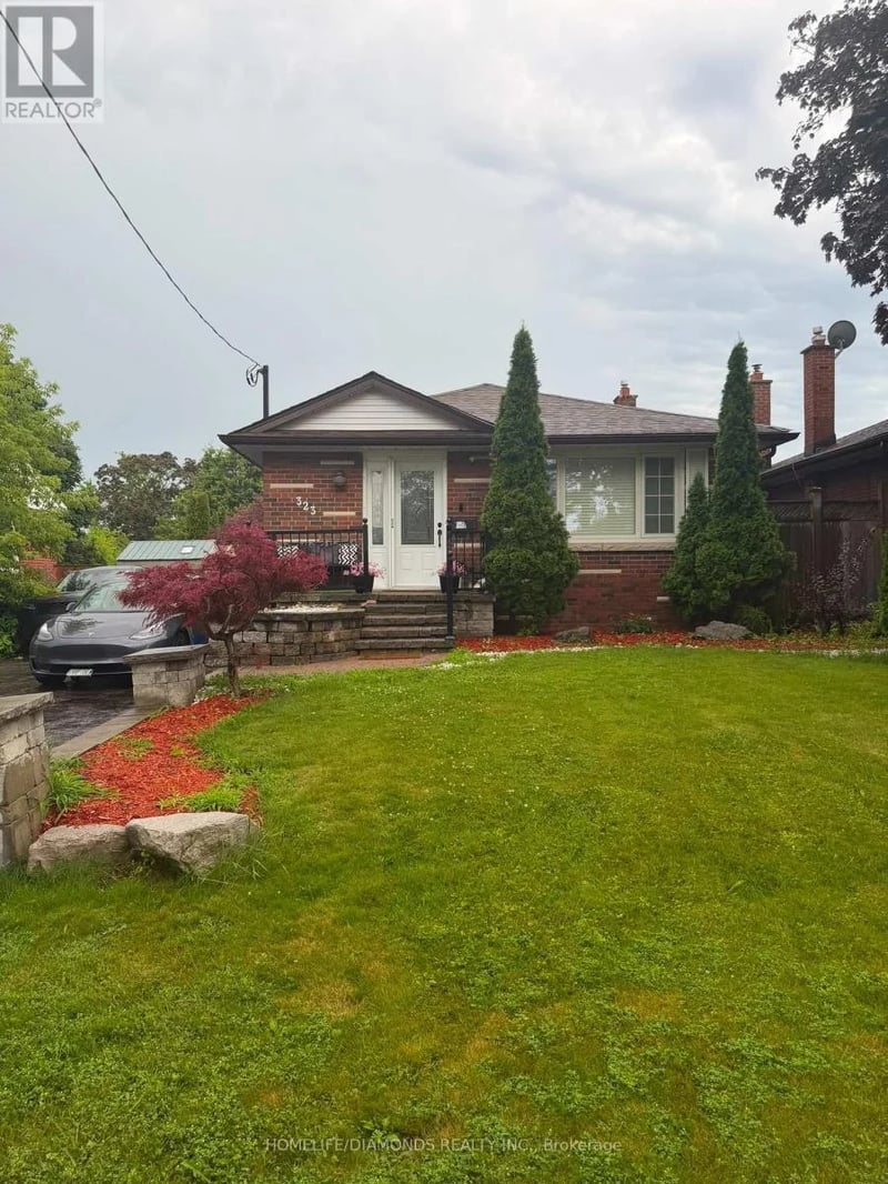 323 Ridgeway Avenue, Oshawa (McLaughlin), Ontario, L1J2T9, Oshawa (McLaughlin), Ontario — photo 1 of 5