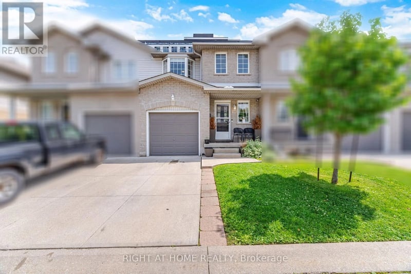 #14 104 Frances Avenue, Hamilton (Lakeshore), Ontario, L8E5X3, Hamilton (Lakeshore), Ontario — photo 1 of 5