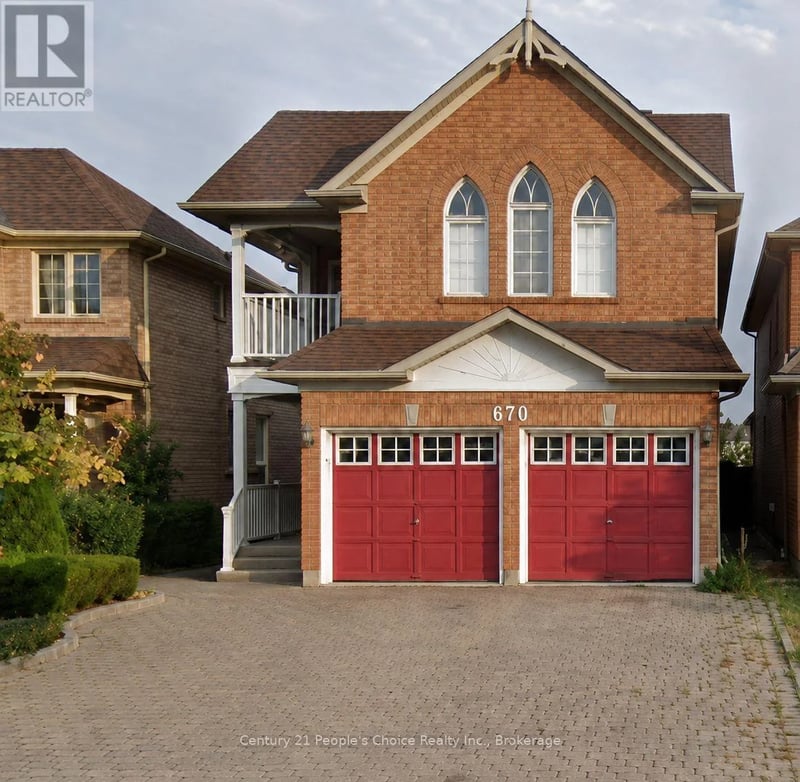 670 Macbeth Heights, Mississauga (Meadowvale Village), Ontario, L5W1E5, Mississauga (Meadowvale Village), Ontario — photo 1 of 5