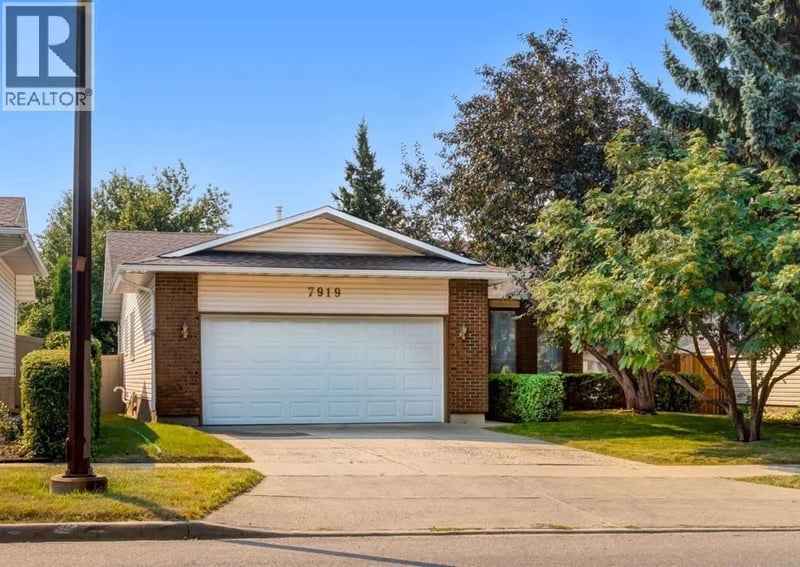 7919 Silver Springs Road Northwest, Calgary, Alberta, T3B4K4, Calgary, Alberta — photo 1 of 5