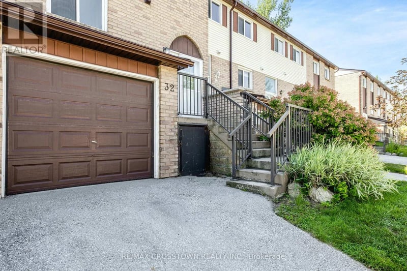 #32 52 Adelaide Street, Barrie (Allandale), Ontario, L4N3T5, Barrie (Allandale), Ontario — photo 1 of 5