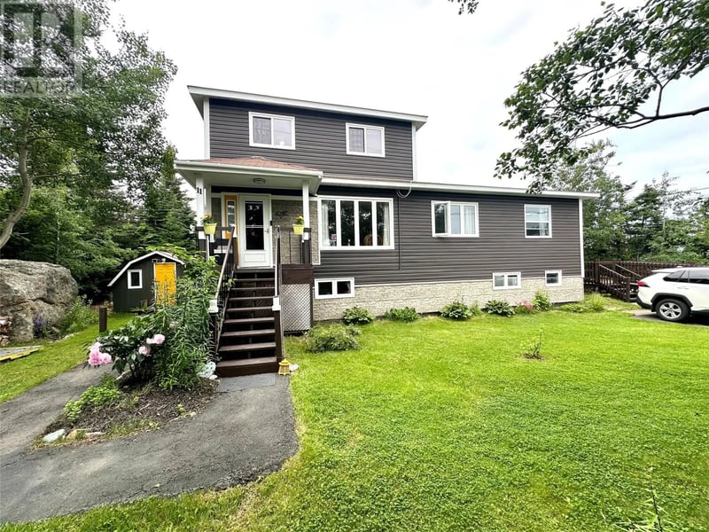 11 Atlantic Drive, Lumsden, Newfoundland & Labrador, A0G3E0, Lumsden, Newfoundland & Labrador — photo 1 of 5