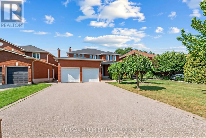 42 Burgosa Court, Vaughan (East Woodbridge), Ontario, L4L5C3, Vaughan (East Woodbridge), Ontario — photo 1 of 5