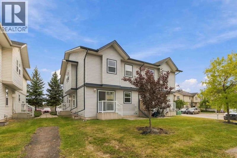 100 St. Laurent Way, Fort McMurray, Alberta, T9K1R4, Fort McMurray, Alberta — photo 1 of 5