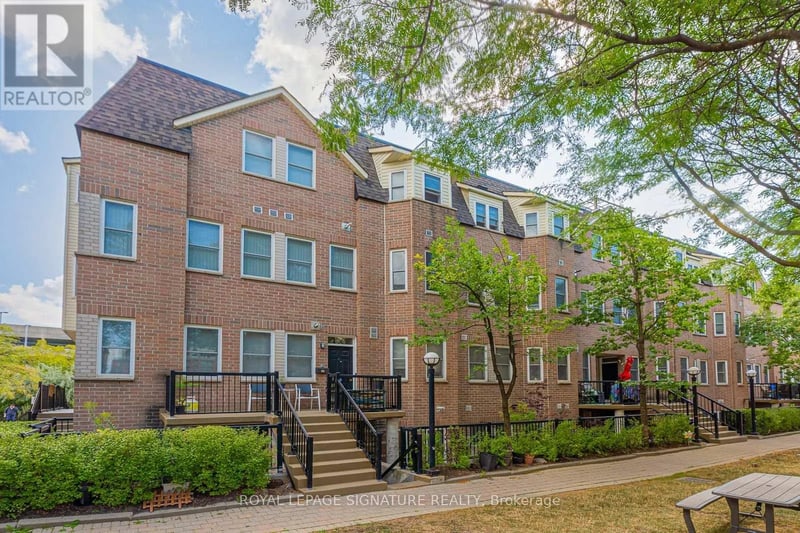 #216 760 Lawrence Avenue West, Toronto (Yorkdale-Glen Park), Ontario, M6A3E7, Toronto (Yorkdale-Glen Park), Ontario — photo 1 of 5
