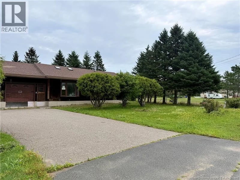 263 Chemin Val-Comeau, Val-Comeau, New Brunswick, E1X1J9, Val-Comeau, New Brunswick — photo 1 of 5