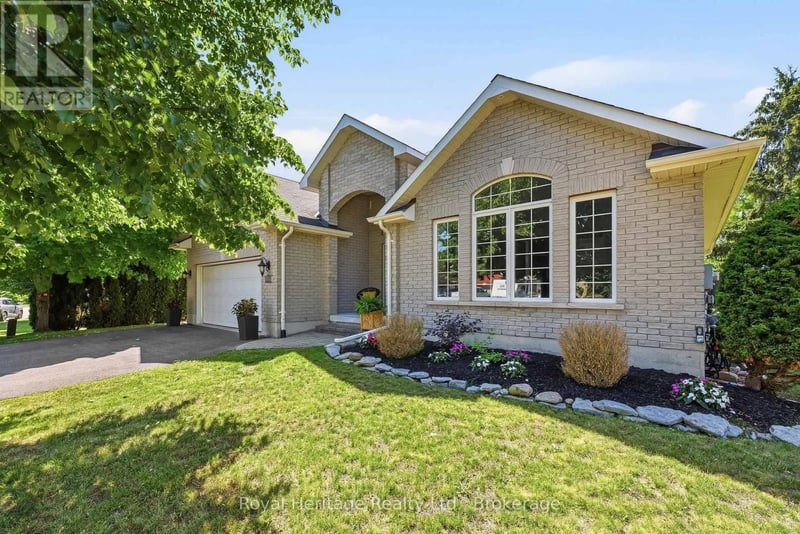 24 Iroquois Avenue, Brighton, Ontario, K0K1H0, Brighton, Ontario — photo 1 of 5