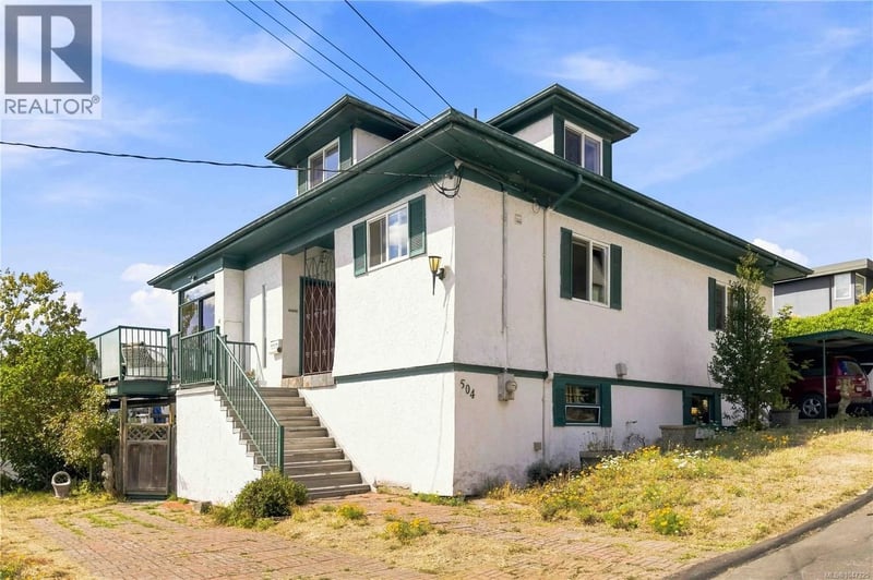 504 Wilson Street, Victoria, British Columbia, V9A3G7, Victoria, British Columbia — photo 1 of 5
