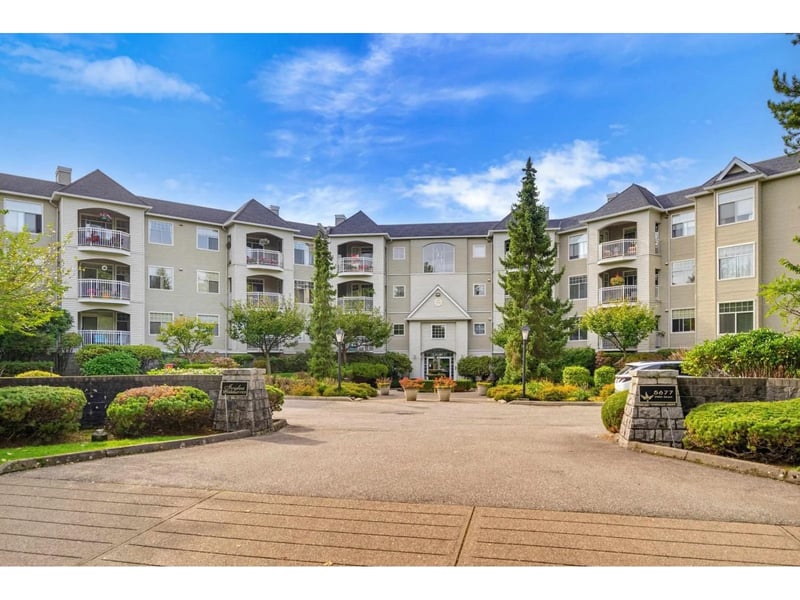 #106 5677 208TH Street, Langley, British Columbia, V3A8J5, Langley, British Columbia — photo 1 of 5