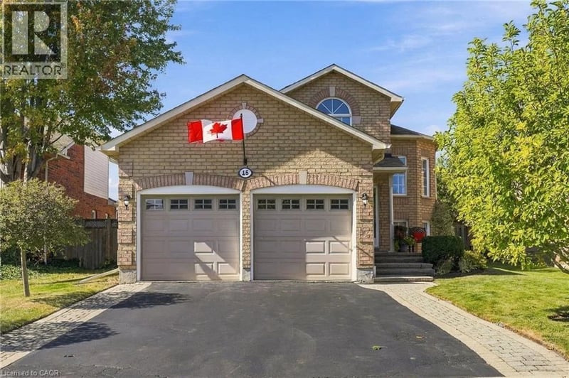 15 DALRYMPLE Drive, Waterdown, Ontario, L8B0P6, Waterdown, Ontario — photo 1 of 5