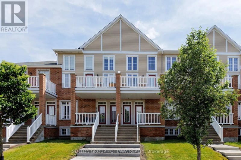 #25 105 Eye Bright Crescent, Ottawa, Ontario, K1V2K6, Ottawa, Ontario — photo 1 of 5